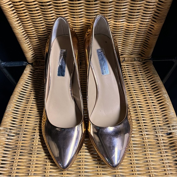INC International Concepts Beautiful Light Copper Heels 9 med. - Picture 2 of 5